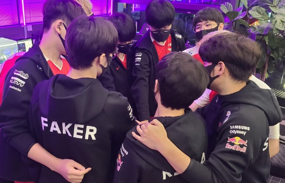 开创了一个 开创了一个