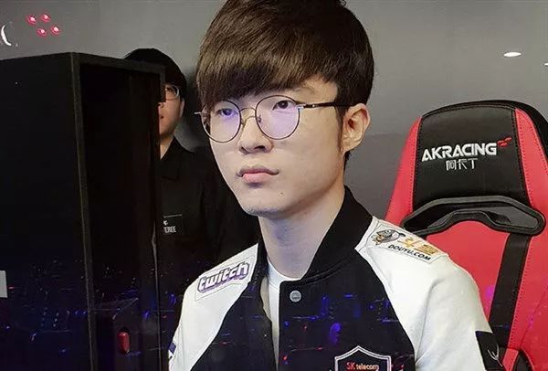 一路过关斩 一路过关斩