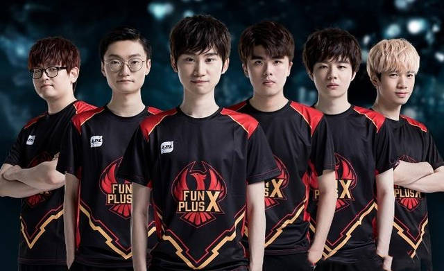 牌与舆论而 牌与舆论而